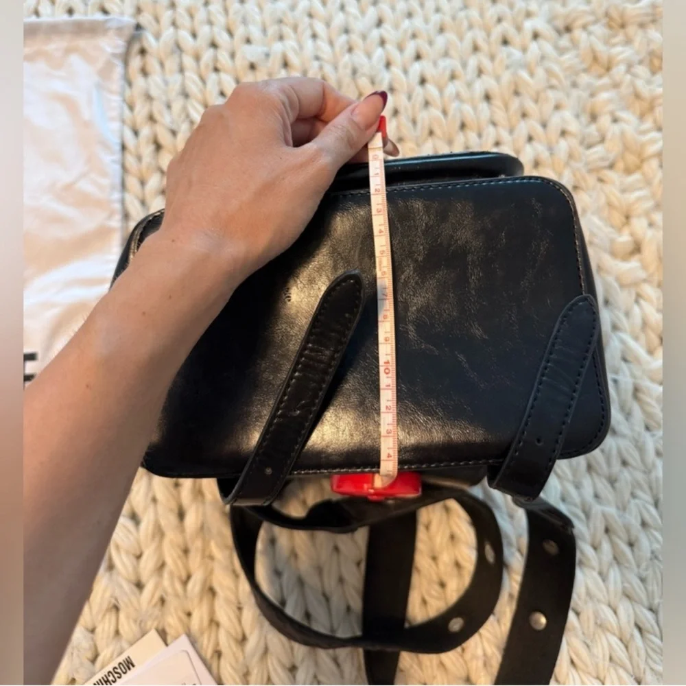 LOVE MOSCHINO couture authentic vintage leather
Black Backpack wt tags - Picture 16 of 17